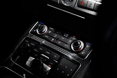 2013 Audi S8 - Thumbnail