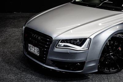 2013 Audi S8 - Thumbnail