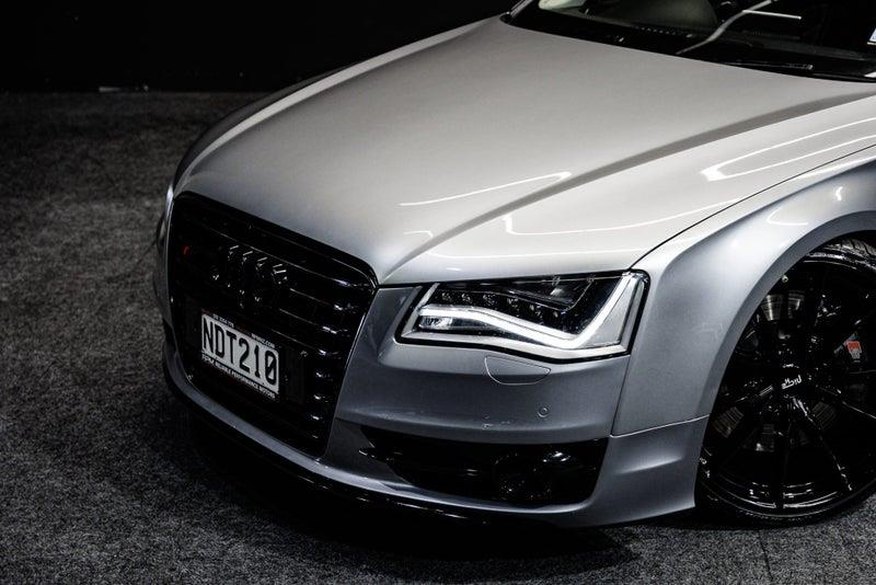 2013 Audi S8