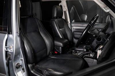 2012 Mitsubishi Pajero - Thumbnail