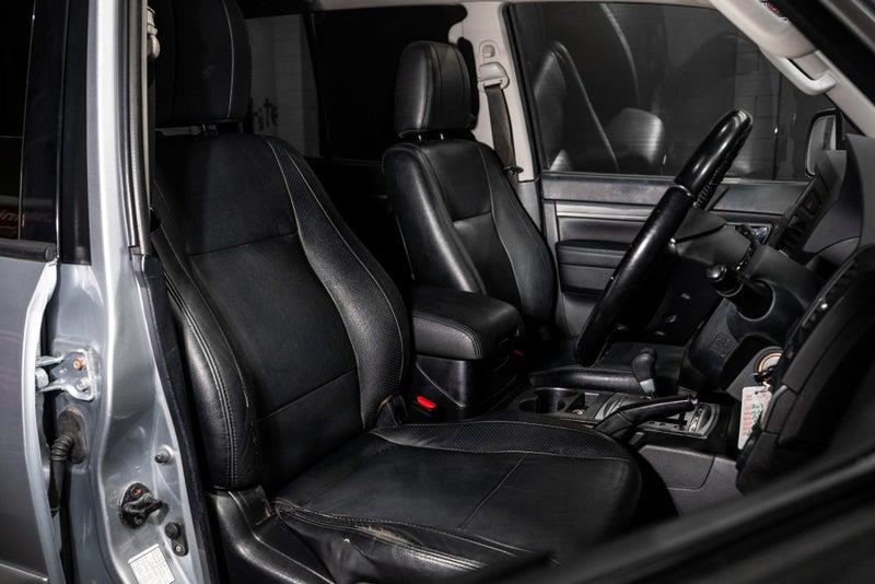 2012 Mitsubishi Pajero