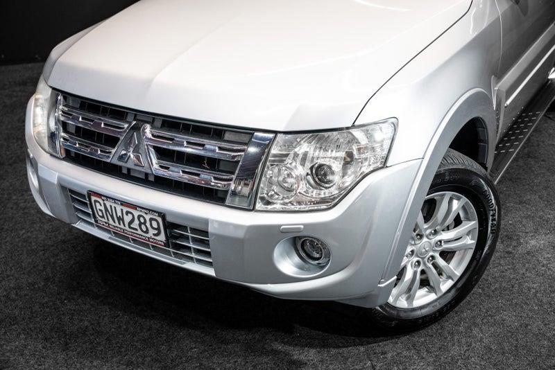 2012 Mitsubishi Pajero