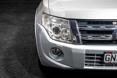 2012 Mitsubishi Pajero - Thumbnail