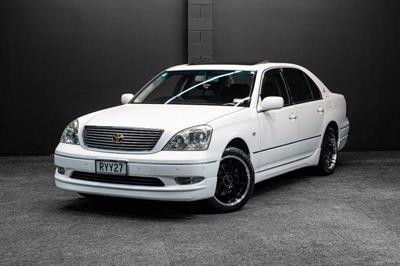 2003 Toyota Celsior - Thumbnail