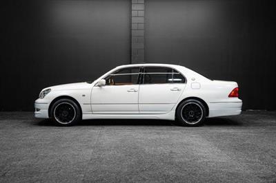 2003 Toyota Celsior - Thumbnail