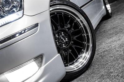 2004 Toyota Crown - Thumbnail