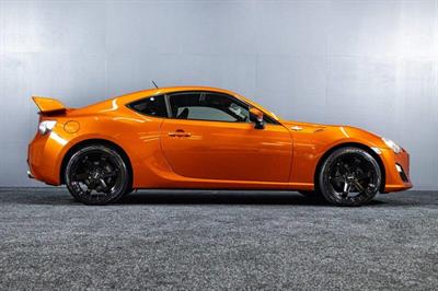 2012 Toyota 86 - Thumbnail