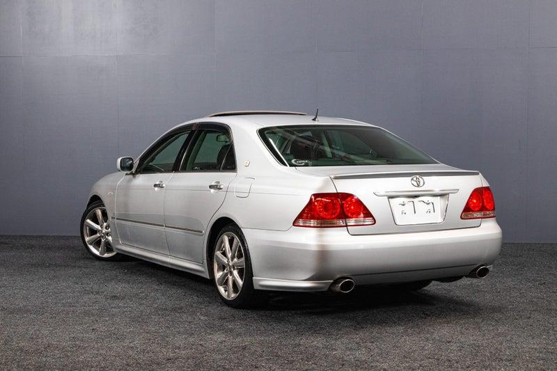 2005 Toyota Crown
