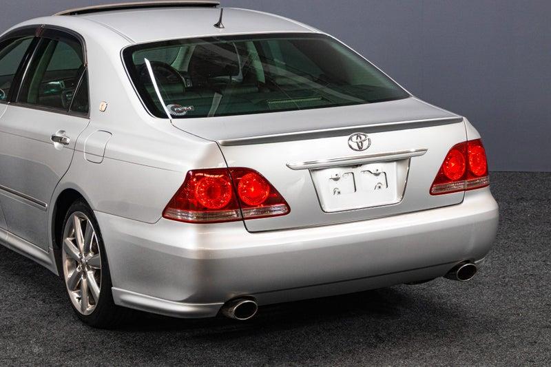 2005 Toyota Crown