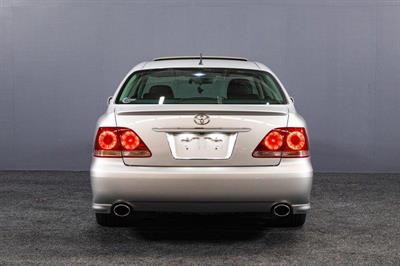 2005 Toyota Crown - Thumbnail