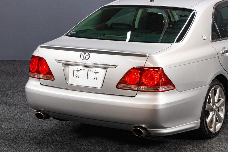 2005 Toyota Crown