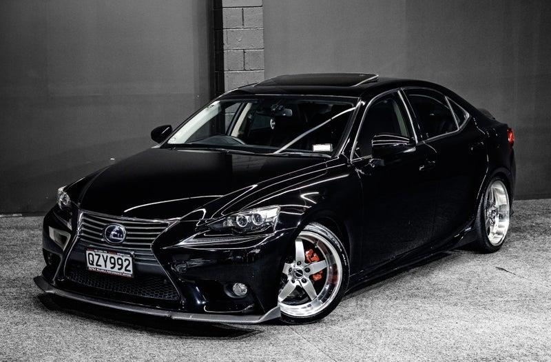 2013 Lexus IS 300h