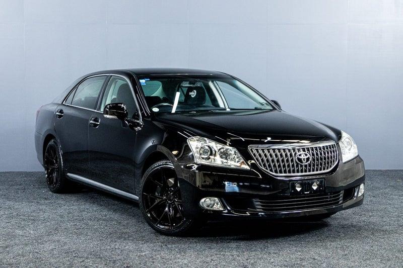 2012 Toyota Crown