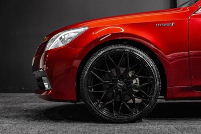 2013 Toyota Crown - Thumbnail