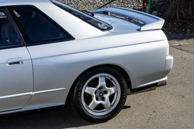 1993 Nissan Skyline - Thumbnail