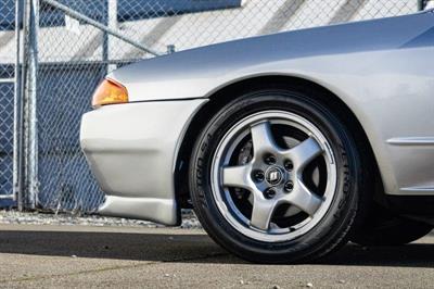 1993 Nissan Skyline - Thumbnail