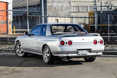 1993 Nissan Skyline - Thumbnail