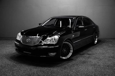 2004 Toyota Crown