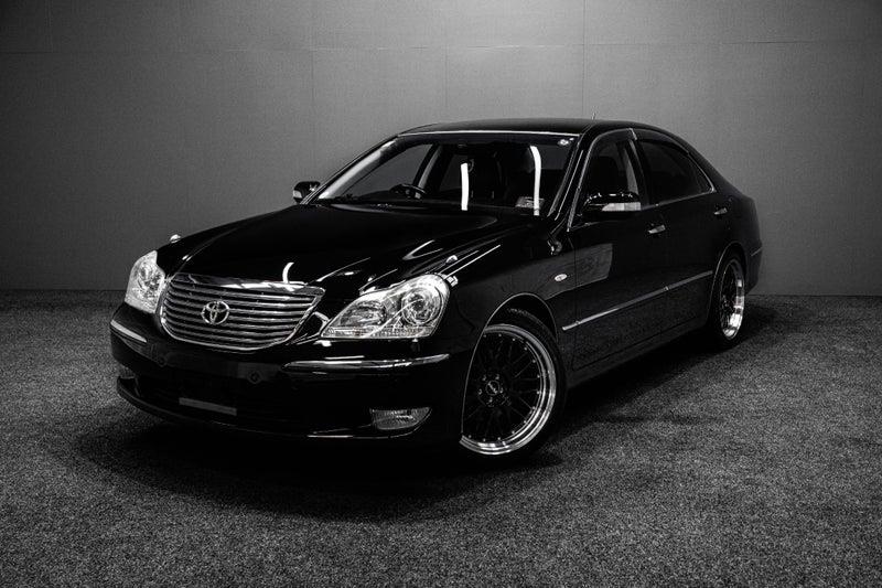 2004 Toyota Crown