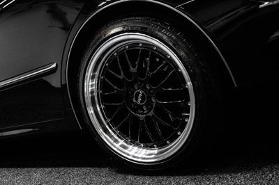 2004 Toyota Crown - Thumbnail