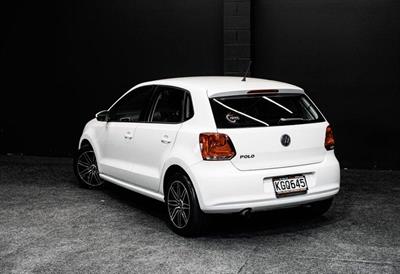 2010 Volkswagen Polo - Thumbnail