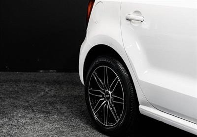 2010 Volkswagen Polo - Thumbnail