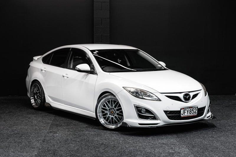 2010 Mazda Atenza