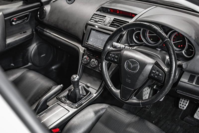 2010 Mazda Atenza