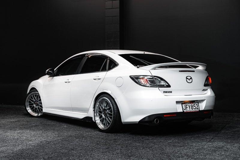 2010 Mazda Atenza
