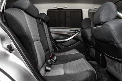 2004 Nissan Stagea - Thumbnail