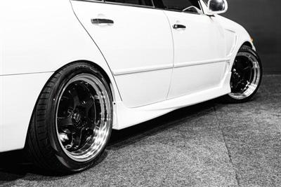 2000 Toyota MARK II - Thumbnail