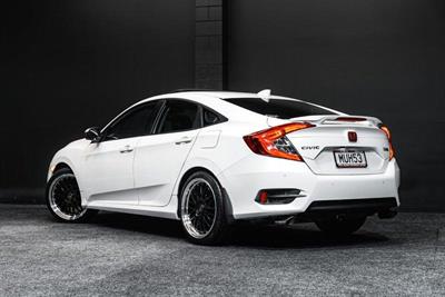 2017 Honda Civic - Thumbnail