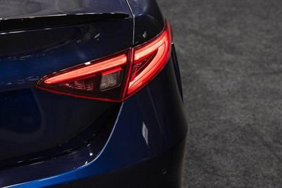 2017 Alfa Romeo Giulia - Thumbnail