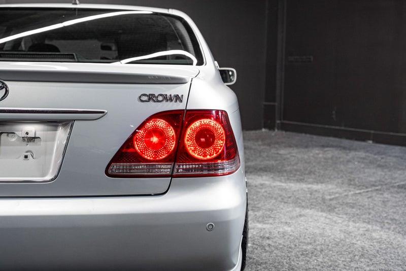 2004 Toyota Crown