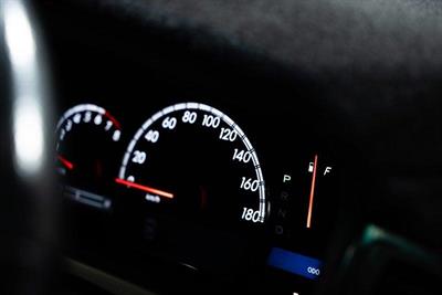 2004 Toyota Crown - Thumbnail