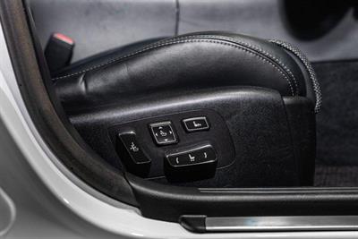 2012 Lexus LS 460 - Thumbnail