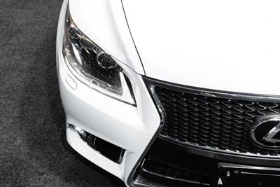 2012 Lexus LS 460 - Thumbnail