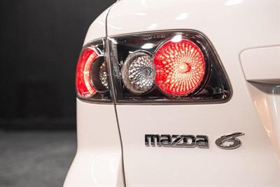 2004 Mazda Atenza - Thumbnail