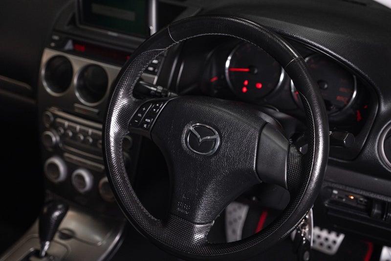 2004 Mazda Atenza