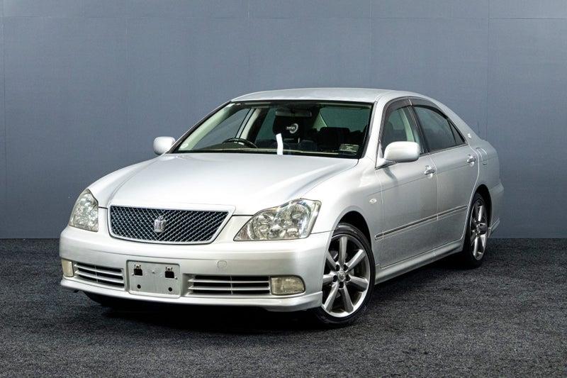 2005 Toyota Crown