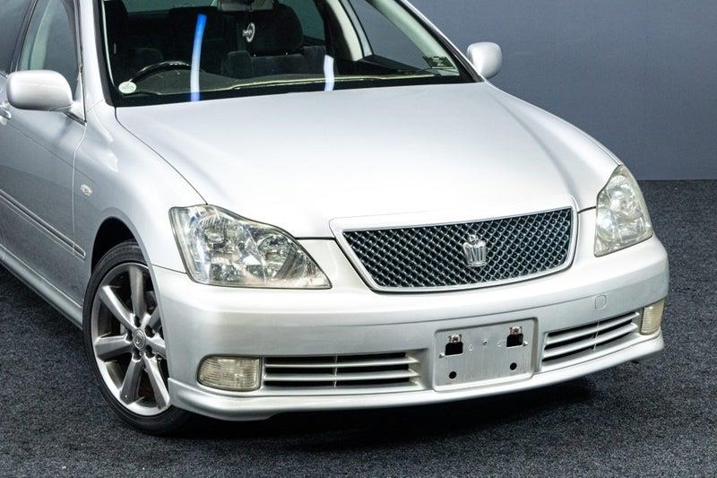 2005 Toyota Crown