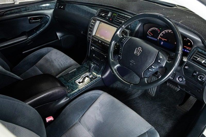 2005 Toyota Crown