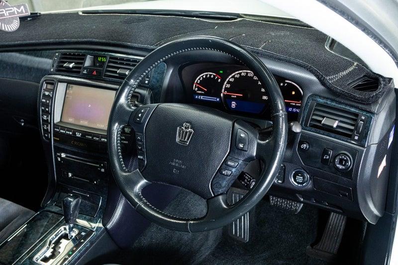 2005 Toyota Crown