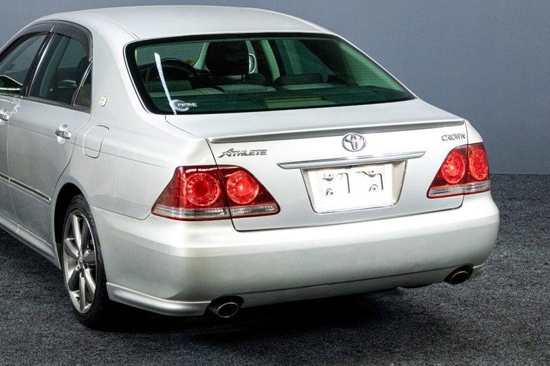 2005 Toyota Crown