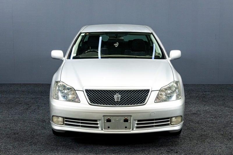 2005 Toyota Crown