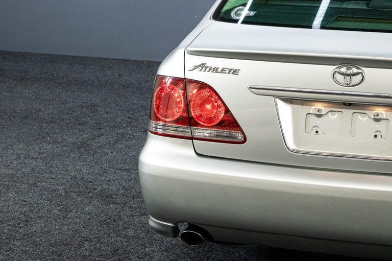 2005 Toyota Crown