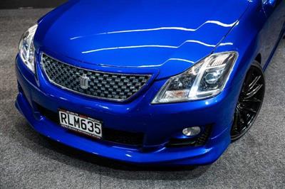 2009 Toyota Crown - Thumbnail