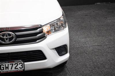 2018 Toyota Hilux - Thumbnail