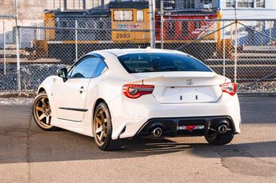 2017 Toyota 86 - Thumbnail
