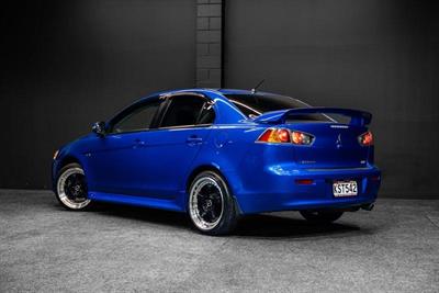 2017 Mitsubishi Lancer - Thumbnail